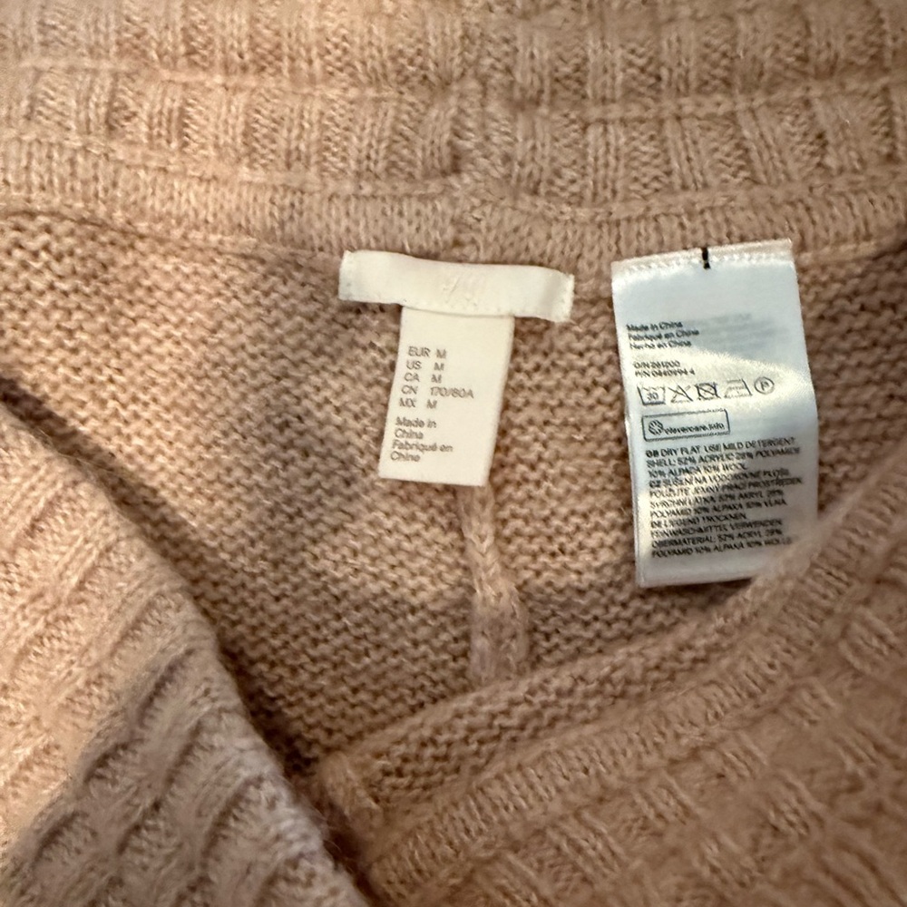 Size Medium Tan H&M wide leg joggers